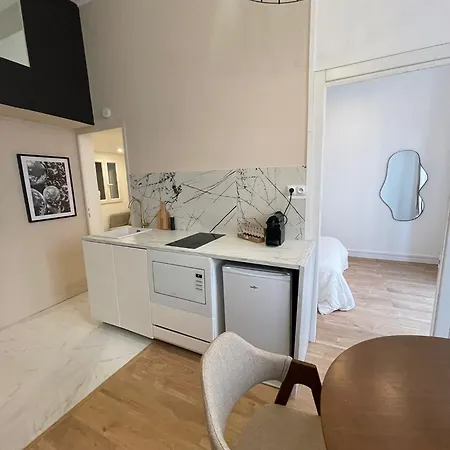 Apartment Carter Lyon
